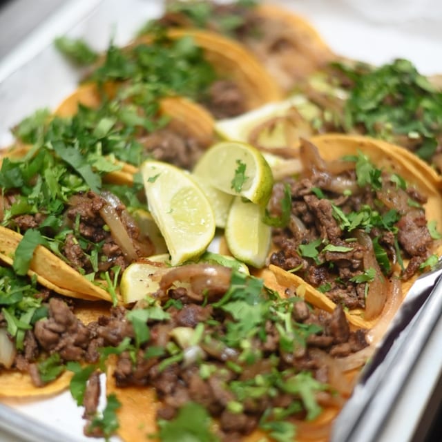 10 ST TACOS MARTES.