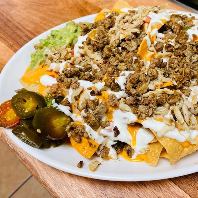 FAJITA NACHOS.