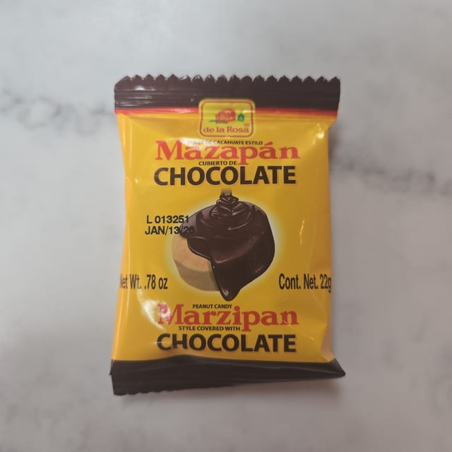 Mazapan Con Chocolate.